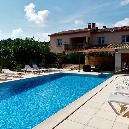 Appartement Salvaterra Sauveterre (Gard) Exterior foto