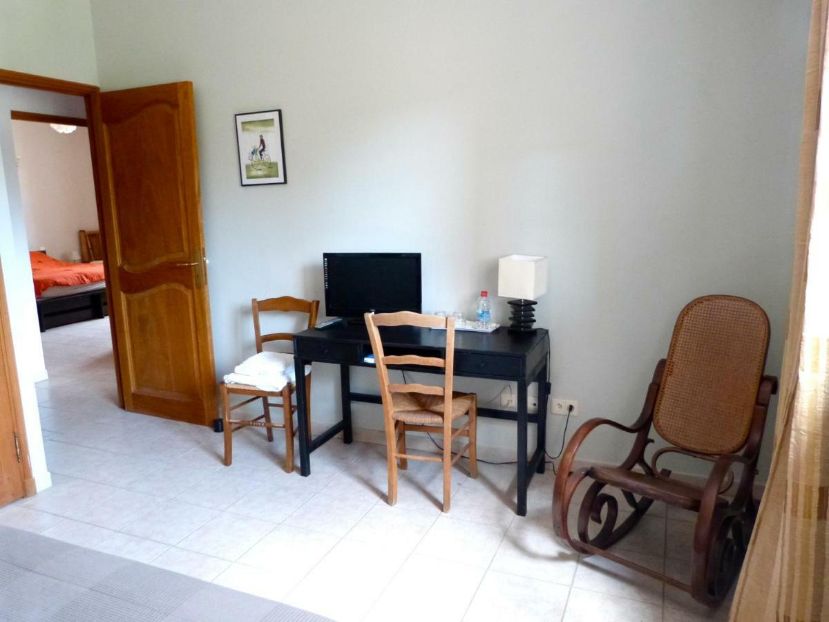 Appartement Salvaterra Sauveterre (Gard) Exterior foto