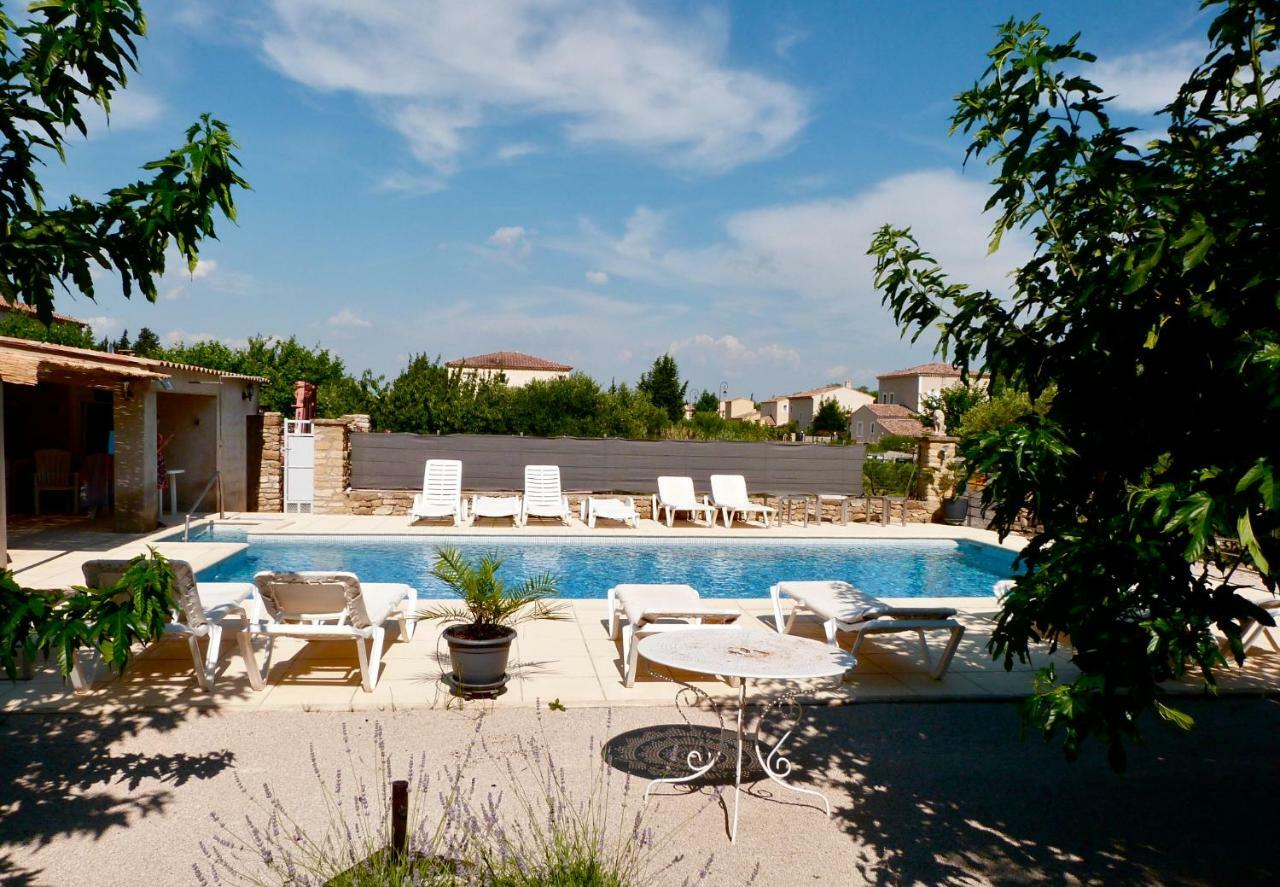 Appartement Salvaterra Sauveterre (Gard) Exterior foto