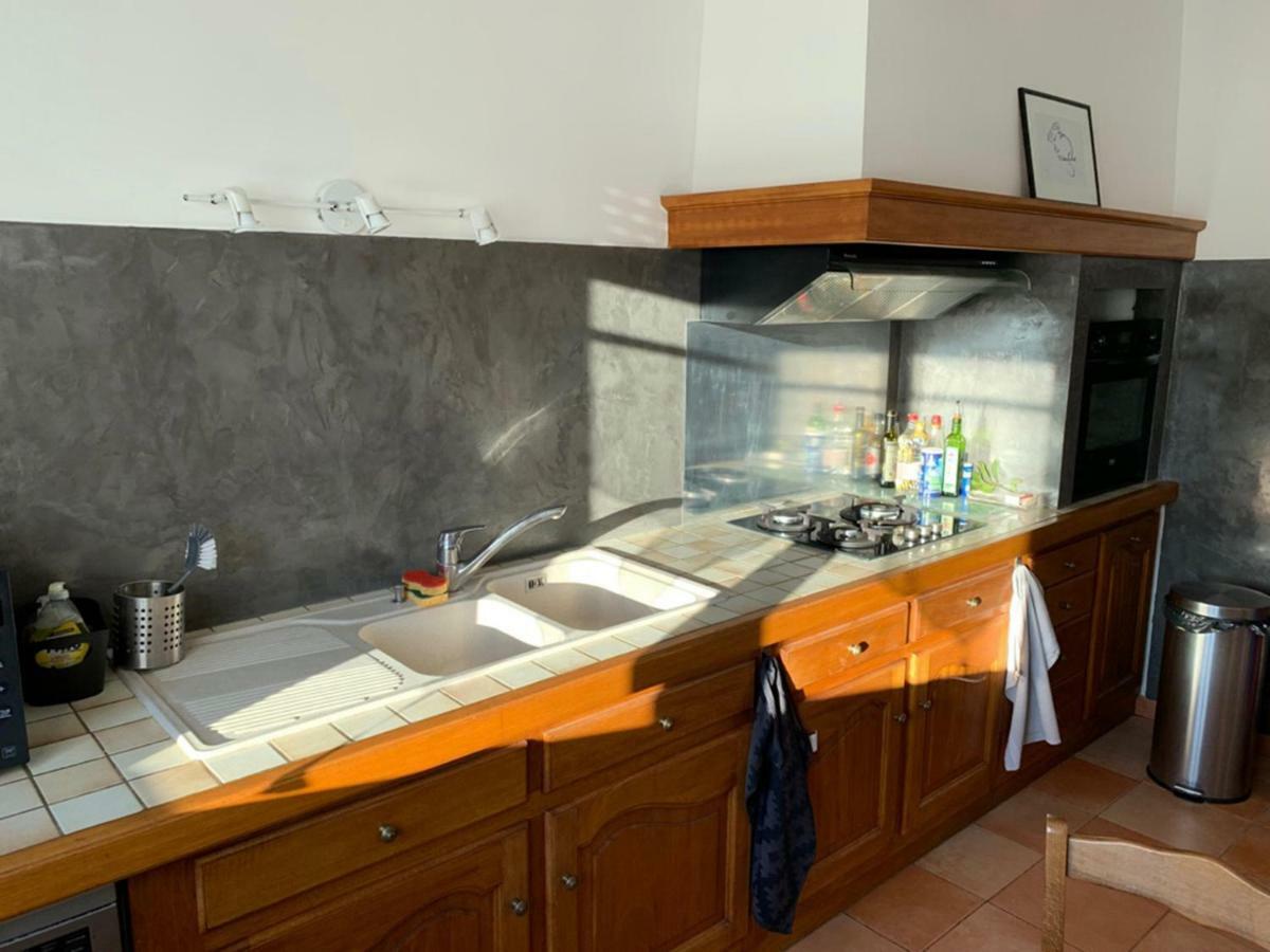 Appartement Salvaterra Sauveterre (Gard) Exterior foto