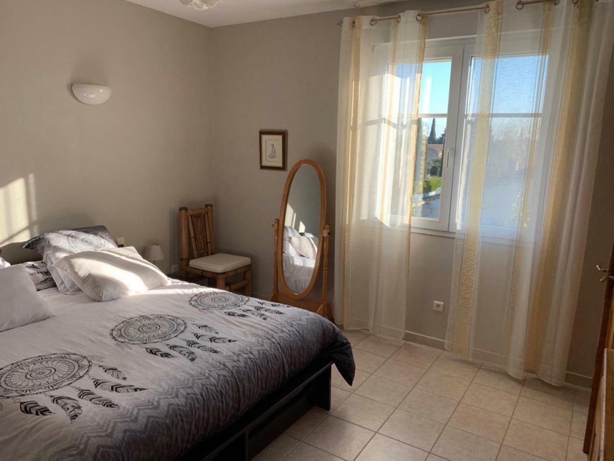 Appartement Salvaterra Sauveterre (Gard) Exterior foto