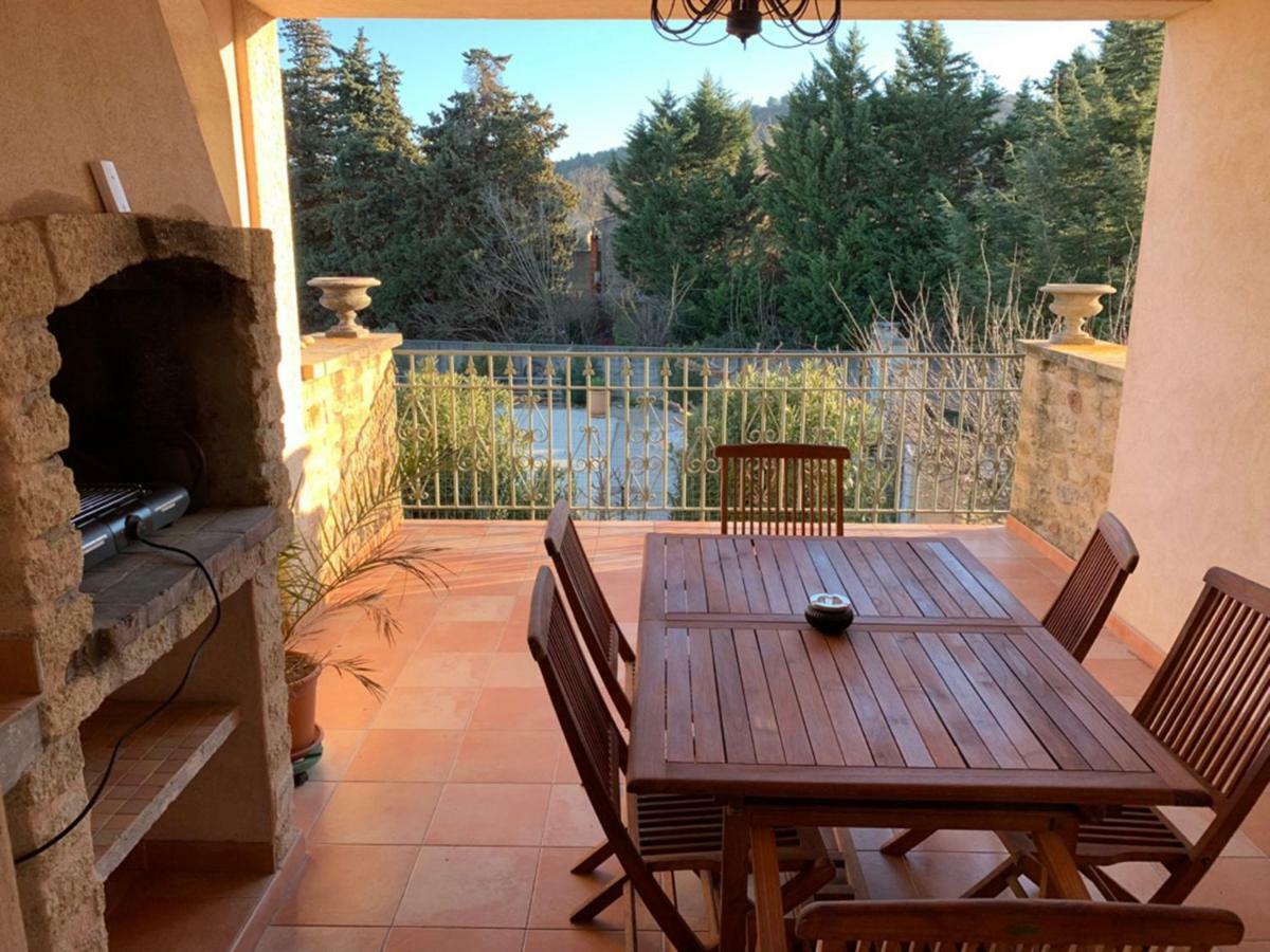 Appartement Salvaterra Sauveterre (Gard) Exterior foto