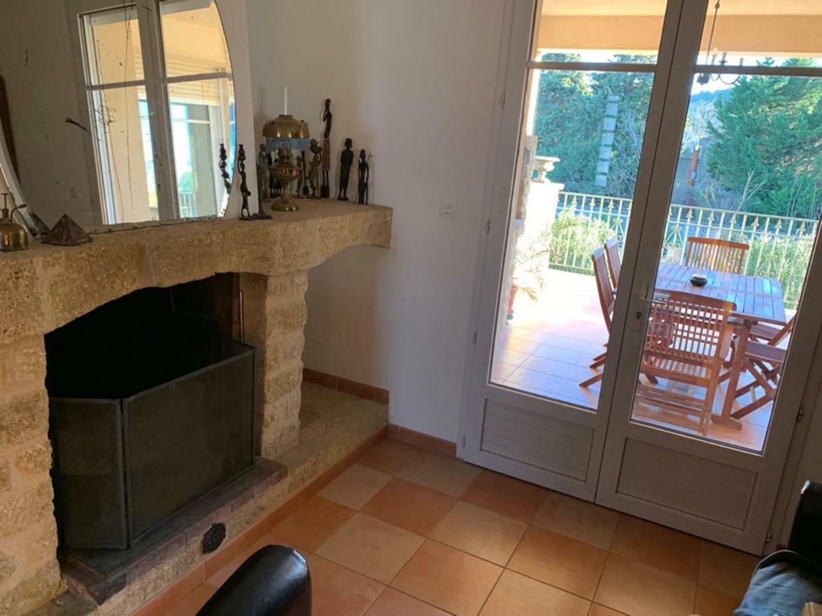 Appartement Salvaterra Sauveterre (Gard) Exterior foto